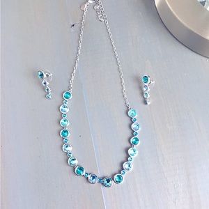 Glam necklace and earrings